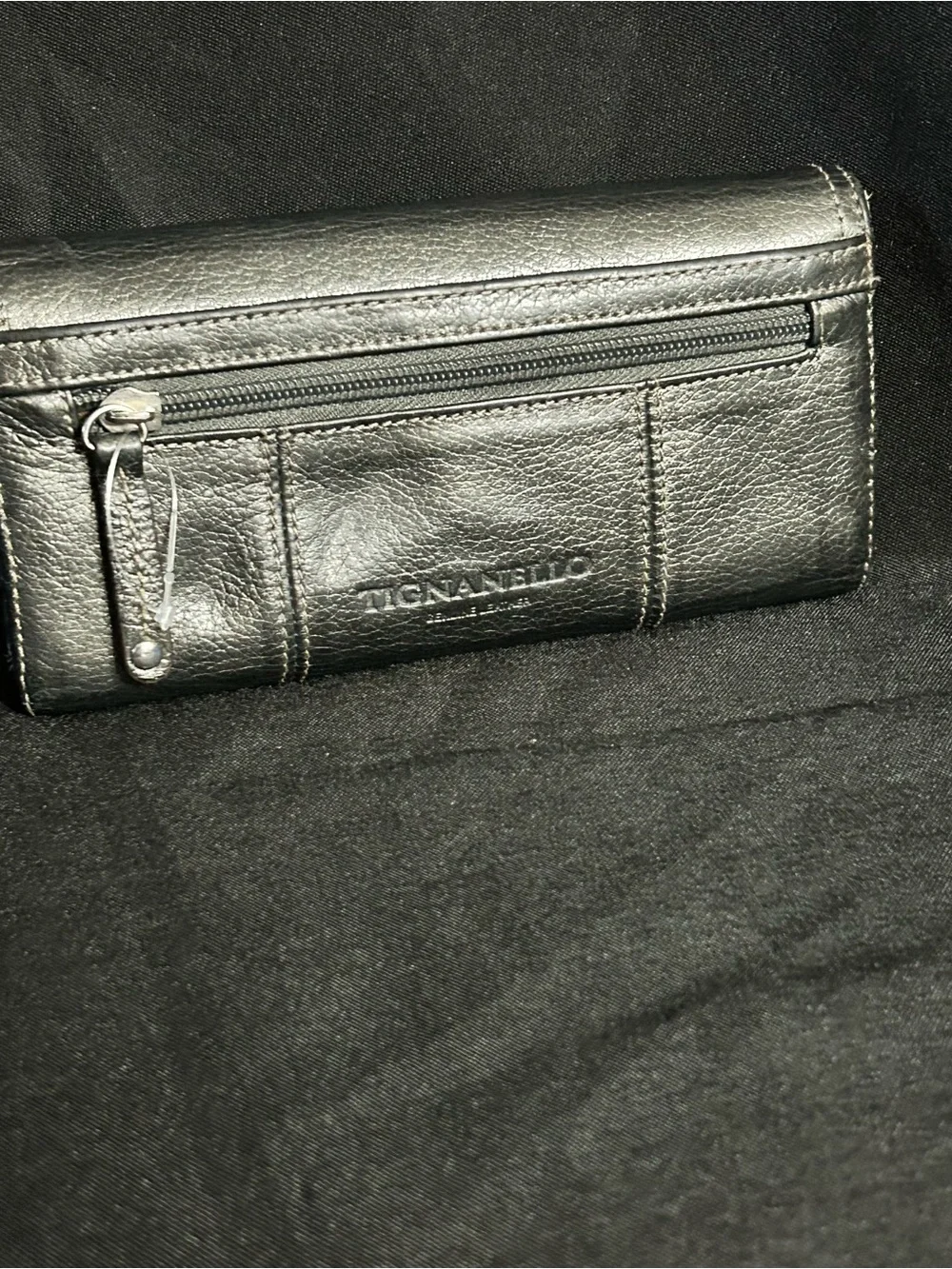 Tingnanello Leather Metallic Charcoal Gray Trifold Card Wallet with Logo Plaque